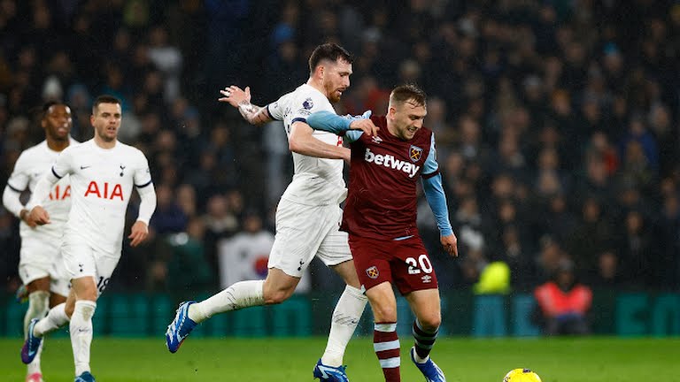 Jarrod Bowen scored West Ham's equaliser against Tottenham