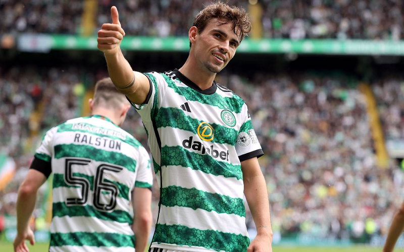 Image for Irons in Two-Way Battle For Celtic Star
