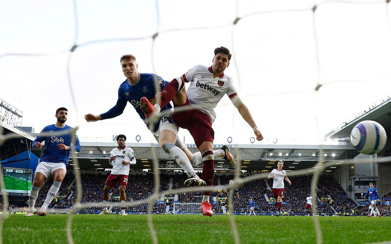 Image for West Ham’s summer rebuild starts at the back