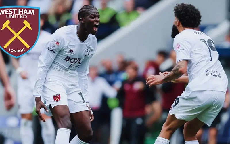 Image for Swansea 0 – 1 West Ham United | Battling performance as one Hammer comes of age