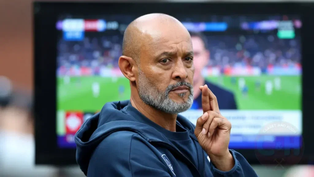 Nuno Espirito Santo with fingers crossed
