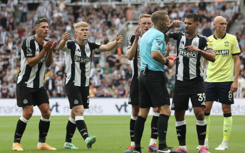 Image for Just For A Change, This Controversial Decision Suits West Ham Nicely