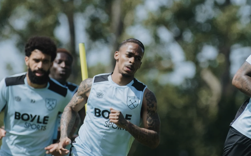 Image for A S Roma transfer twist defies logic in West Ham’s Summerville transfer soap opera