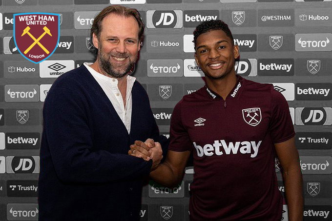 West Ham beat the worlds top clubs to the transfer of Luis Guilherme-pictured here next to Tim Steidten