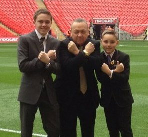 DS with eldest son Dave jnr (left)