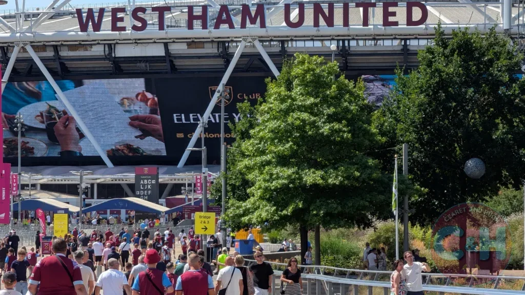 London Stadium packed with West Ham supporters ahead of the Championship clash with Wrexham