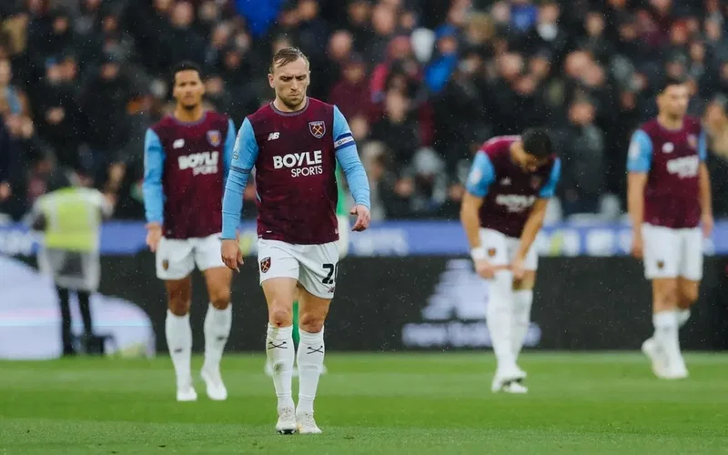 Image for West Ham’s Slow-Start Problem Finally Comes Home To Roost