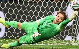 Image for West Ham Consider Krul as Goalkeeper Target
