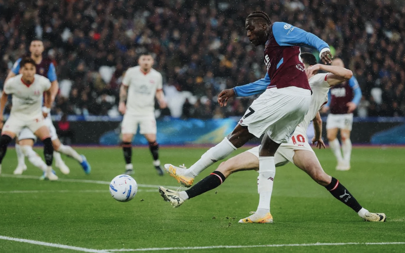 Image for West Ham 2 – 3 Southampton | More shots, more possession, more corners – yet porous Hammers flounder