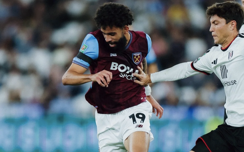 Image for West Ham 2 – 3  Fulham | Final whistle, first impressions as Hammers go down fighting